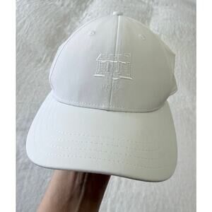 EXMOOR COUNTRY CLUB 1896 | White Golf Hat Stupey Cabin | EUC Pukka Strap Back
